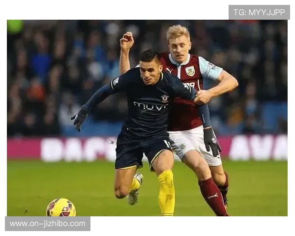 西汉姆联3-1胜桑德兰，主场反弹止连败